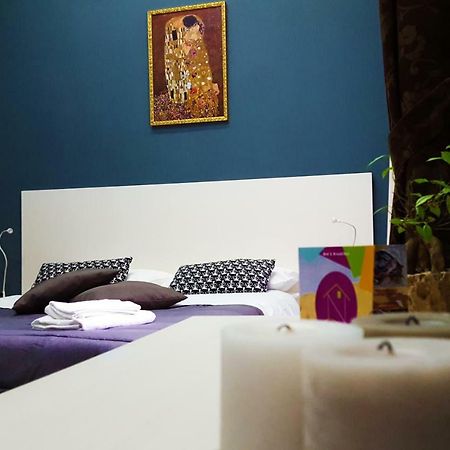 Holiday Naples Art Rooms 외부 사진