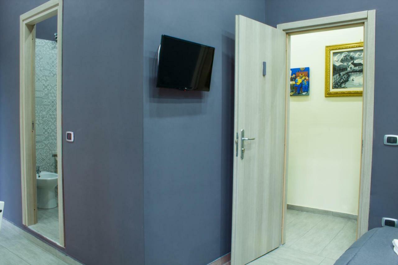 Holiday Naples Art Rooms 외부 사진